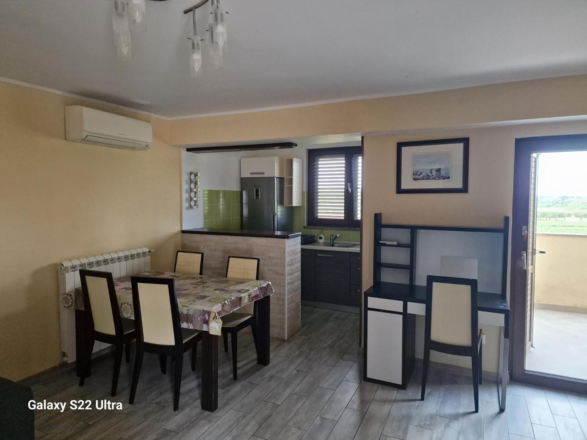 Apartments Uzila Family Mugeba Esterno foto