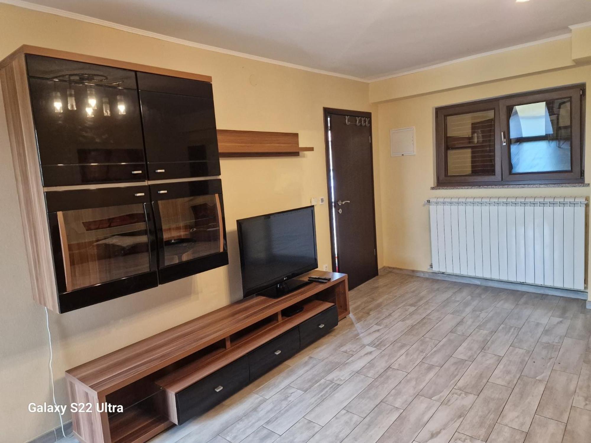 Apartments Uzila Family Mugeba Esterno foto